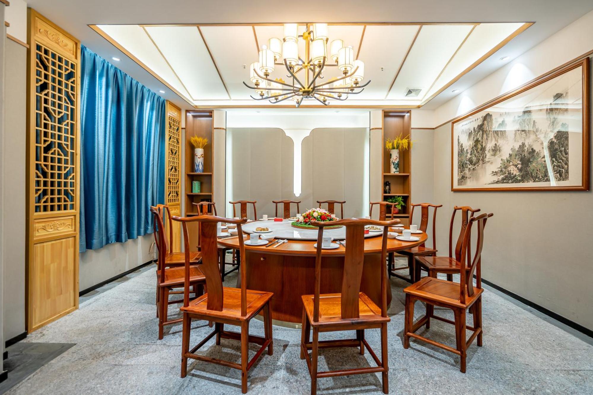 Waifiden Hotel -Former Tokai Hotel - Xiaobei Metro Station - During The Canton Fair, There Will Be Shuttle Buses For Transportation Back And Forth Eksteriør billede