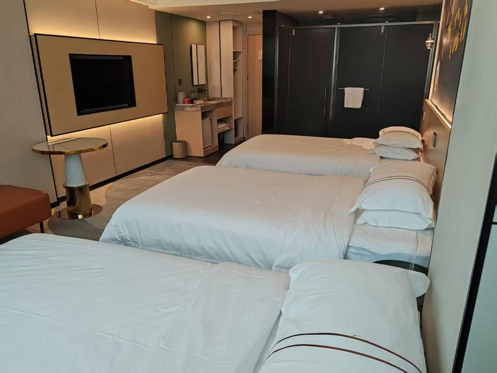 Waifiden Hotel -Former Tokai Hotel - Xiaobei Metro Station - During The Canton Fair, There Will Be Shuttle Buses For Transportation Back And Forth Eksteriør billede