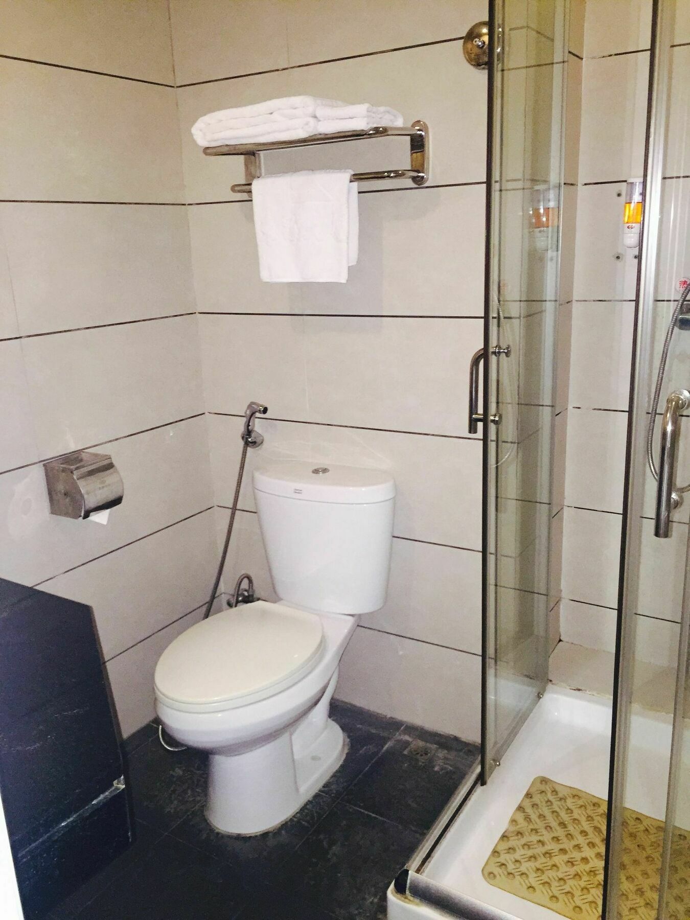 Waifiden Hotel -Former Tokai Hotel - Xiaobei Metro Station - During The Canton Fair, There Will Be Shuttle Buses For Transportation Back And Forth Eksteriør billede