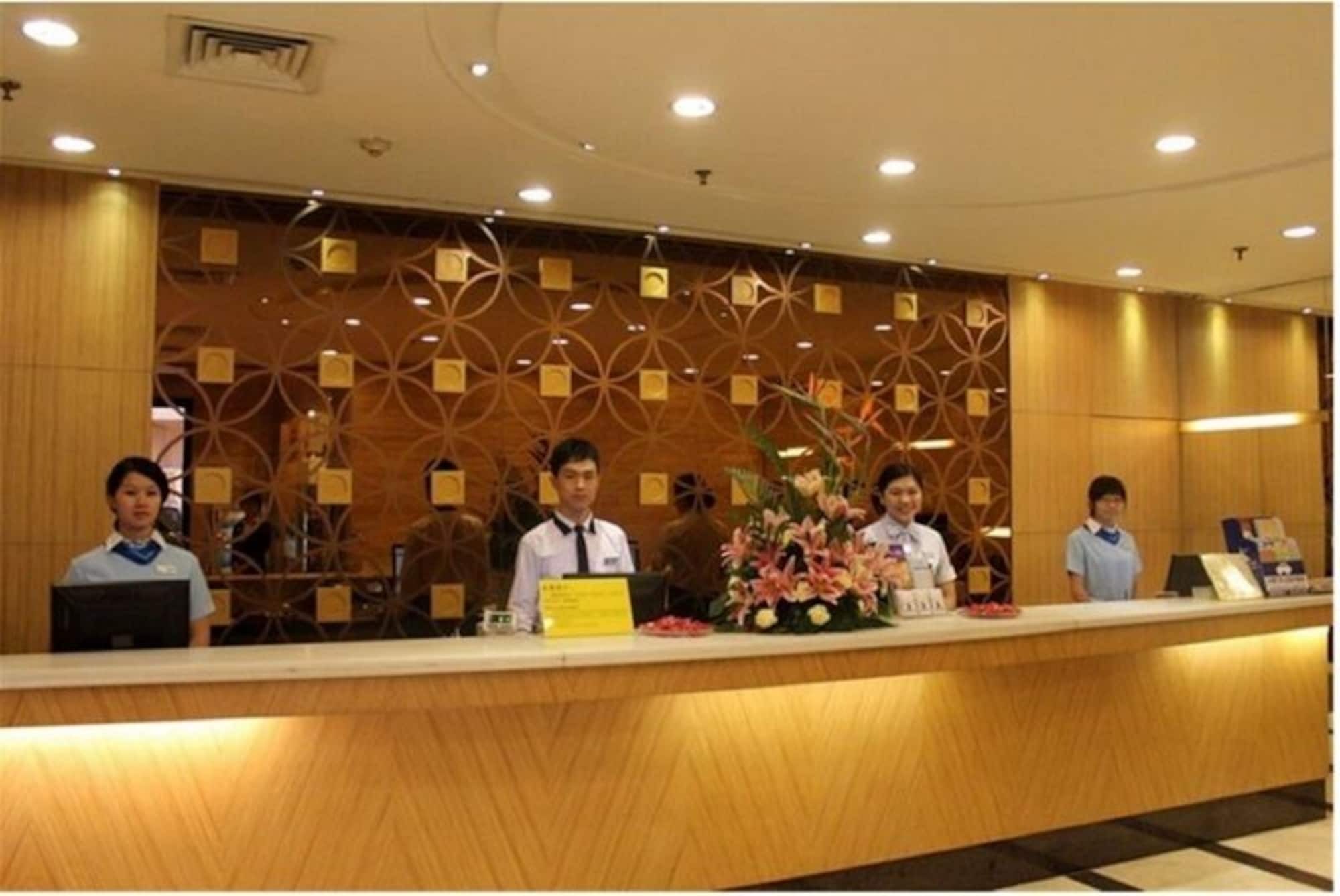 Waifiden Hotel -Former Tokai Hotel - Xiaobei Metro Station - During The Canton Fair, There Will Be Shuttle Buses For Transportation Back And Forth Eksteriør billede